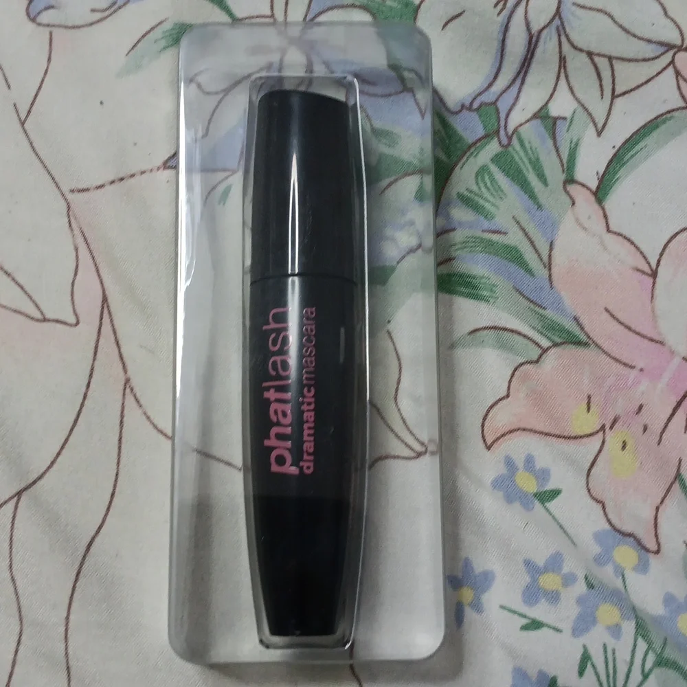 phatlash dramatic